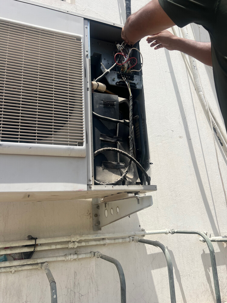 AC Repair & Maintenance Service - 3
