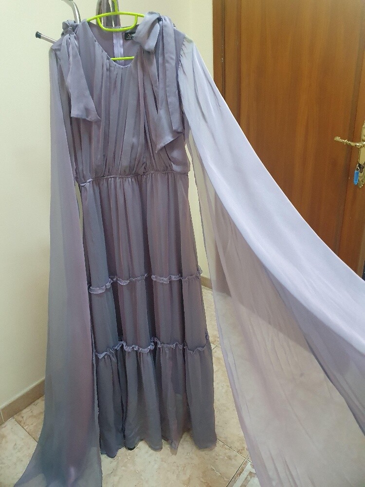 Beautiful dress - 4
