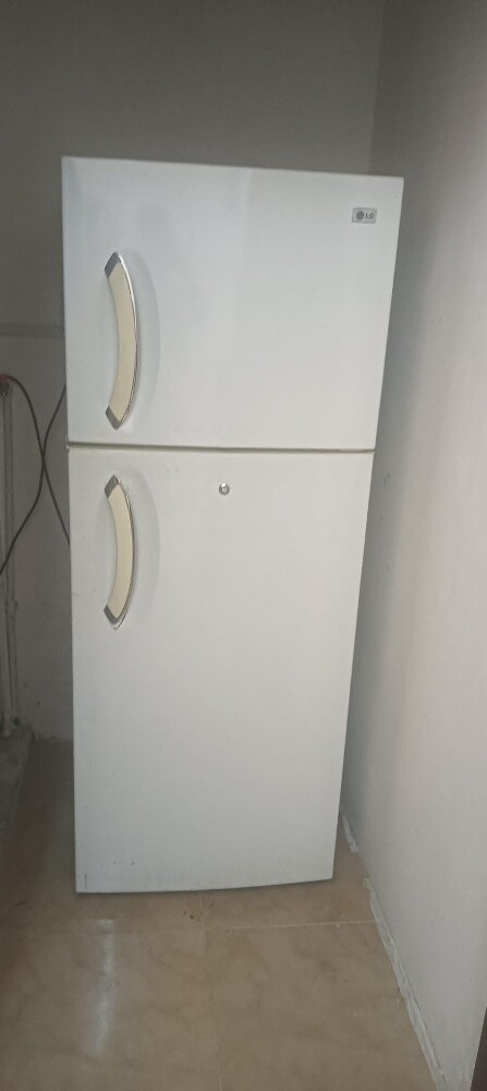 fridge far sale - 2