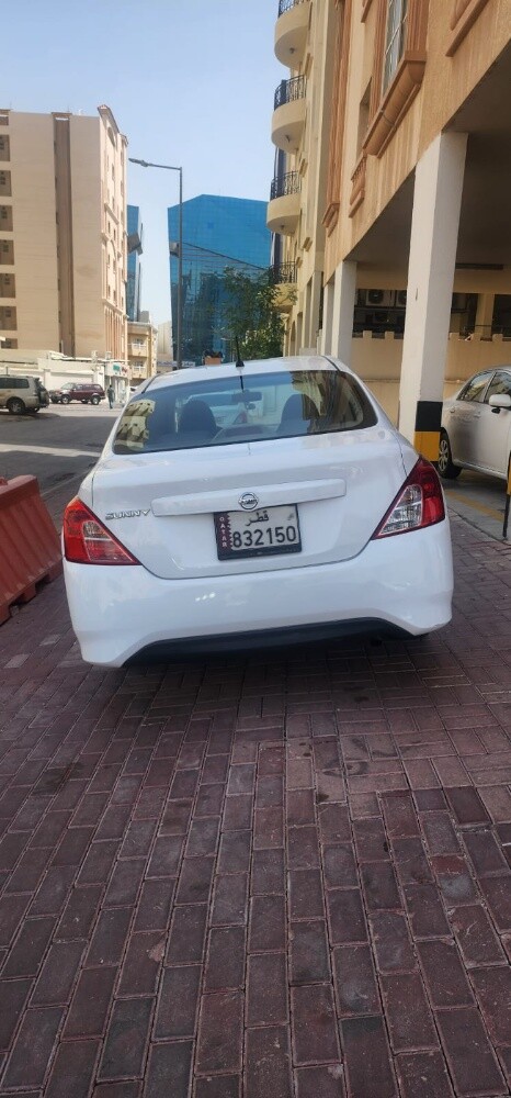 Nissan - 2