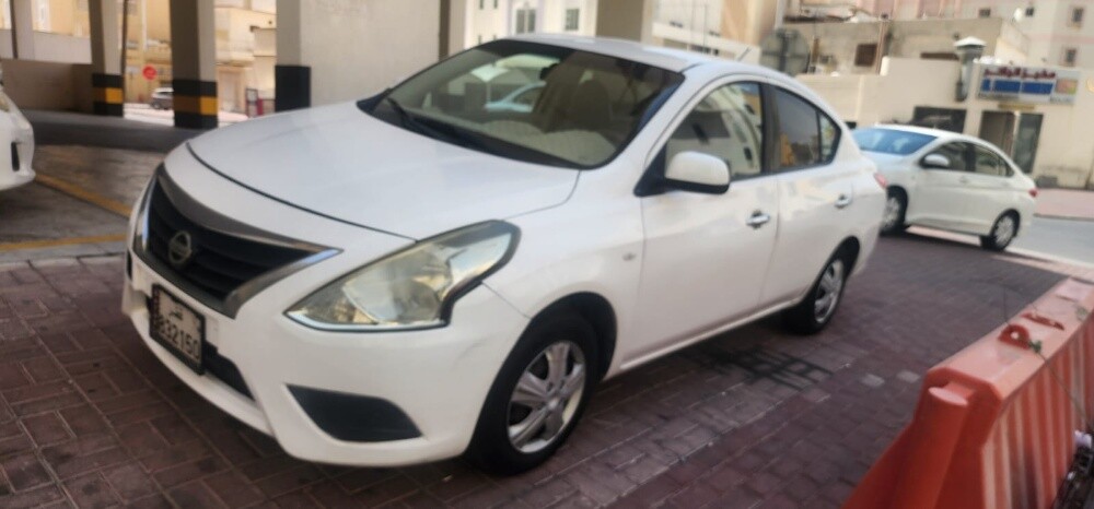 Nissan - 3