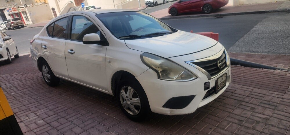 Nissan - 4