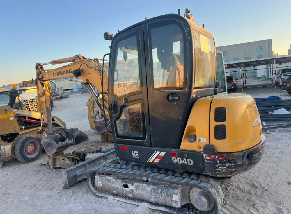 [……..MINI EXVETOR 3.5 TON……]  - 2