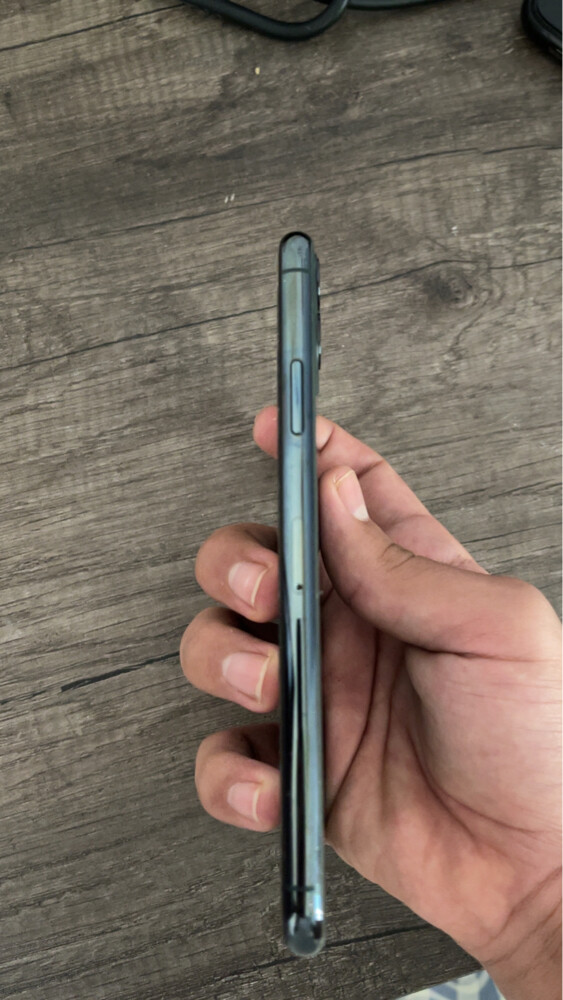 iPhone 11 Pro Max - 4