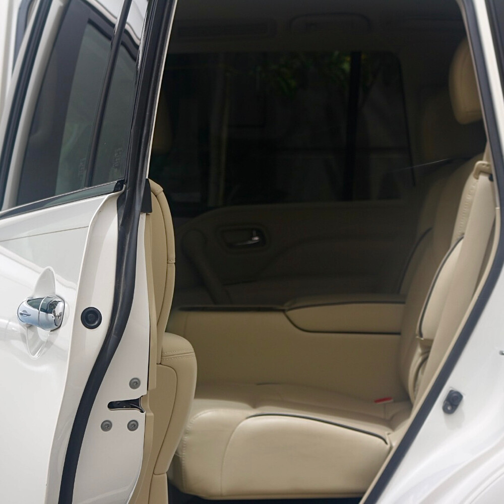 infinity QX 80 2019 Personal  - 8