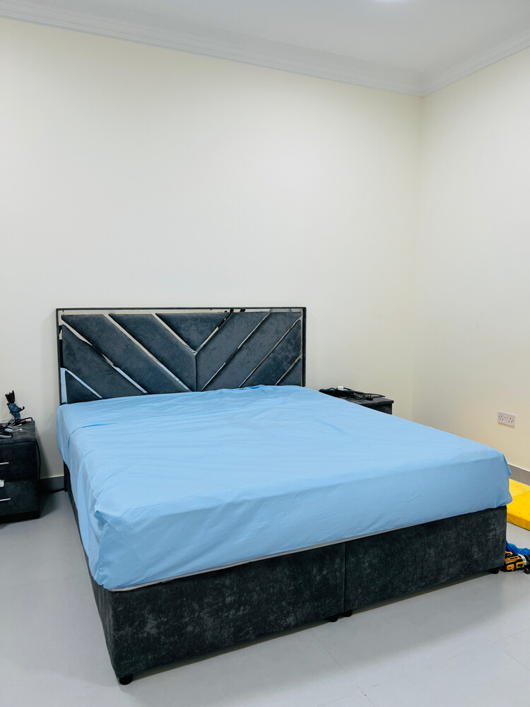 Bed and mattress. Wardrobe - 13