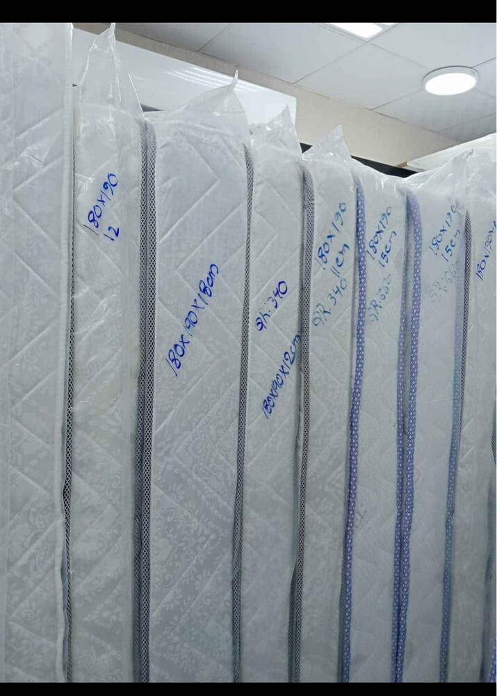 Bed and mattress. Wardrobe - 10