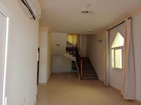 Commercial villa for rent d ring - 3