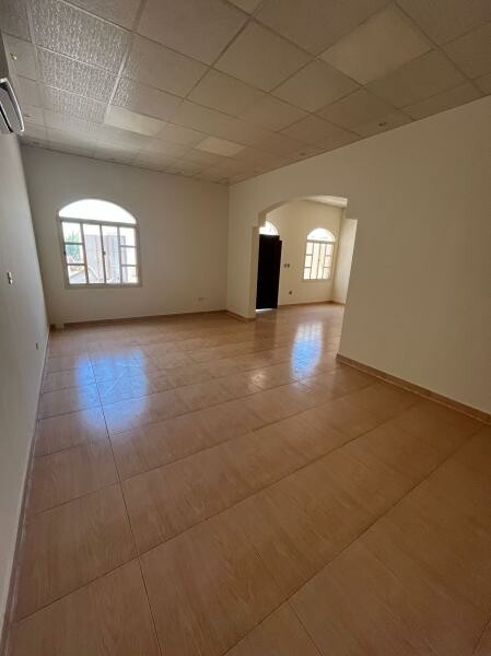 Spacious Villa in Umm Al Amad - 3
