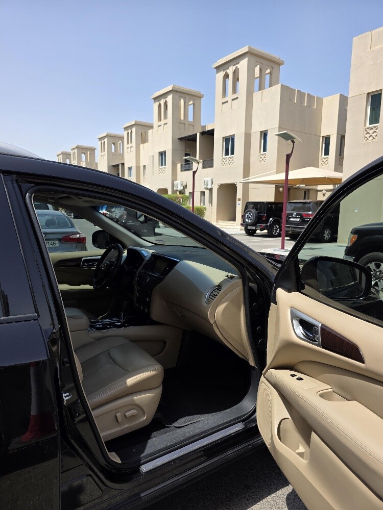 نيسان - 5