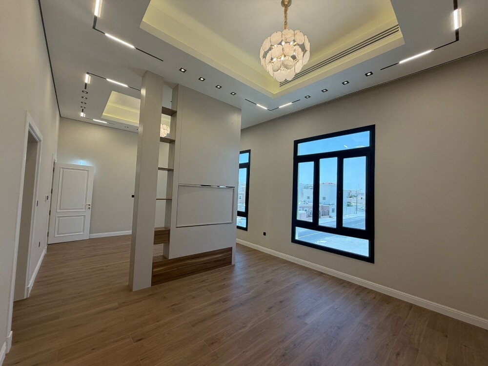 For Sale Luxury Villa/ Al Khraitiya - 26