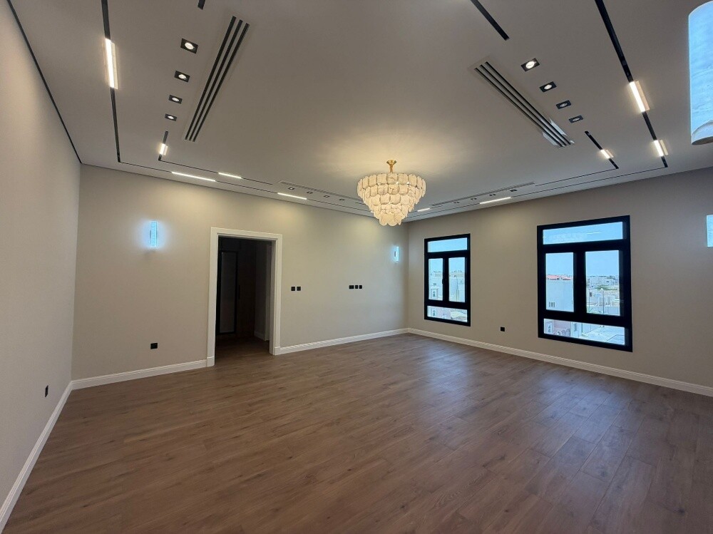 For Sale Luxury Villa/ Al Khraitiya - 29
