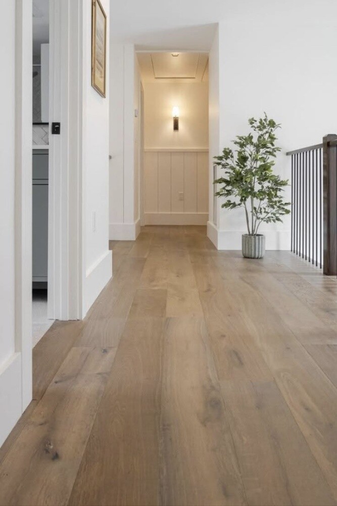 Vnyl Flooring - 2