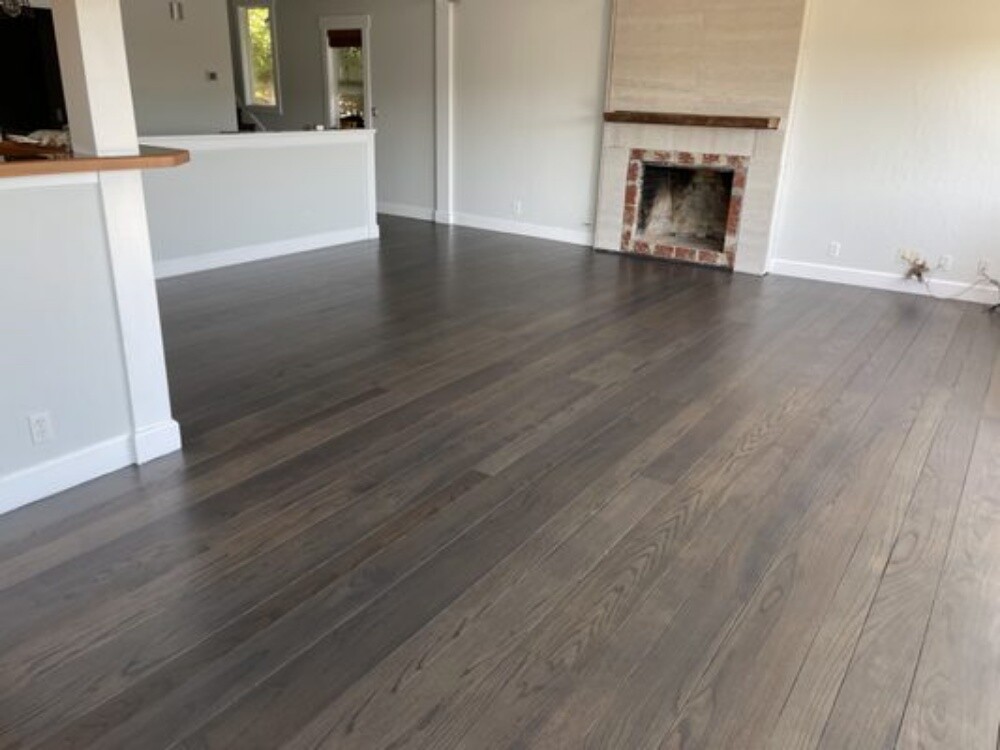 Vnyl Flooring - 19