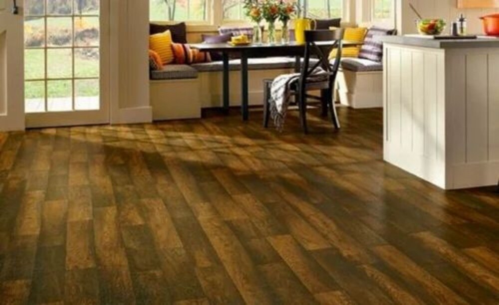 Vnyl Flooring - 17