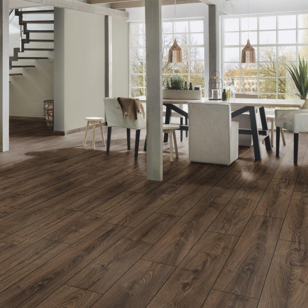 Vnyl Flooring - 26