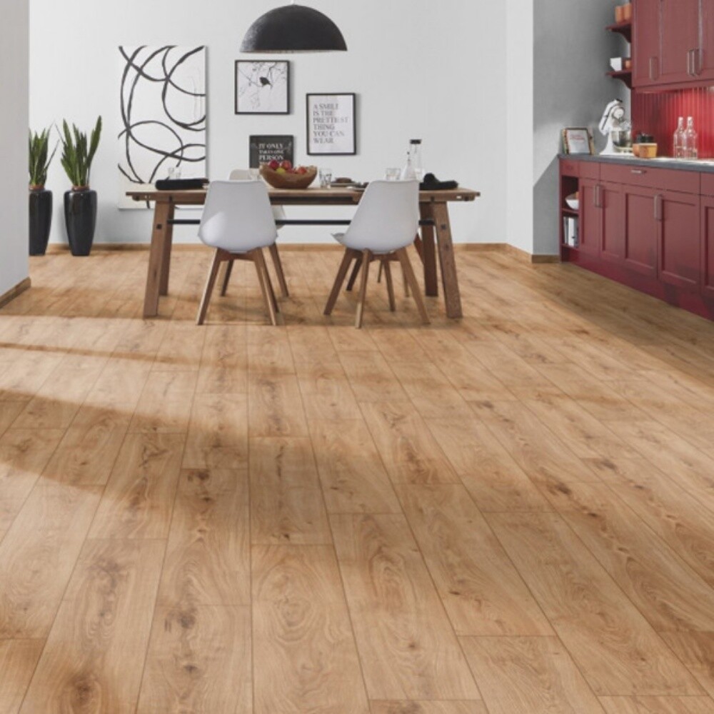 Vnyl Flooring - 23