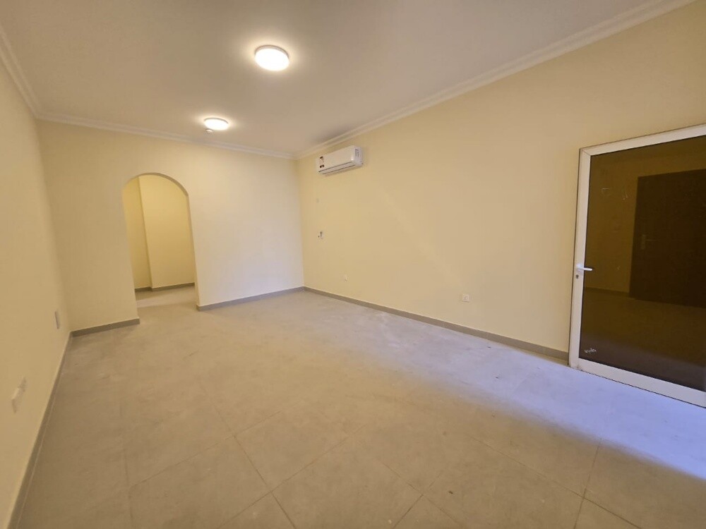 New 3 Bhk UF / Bin Mahmoud - 23