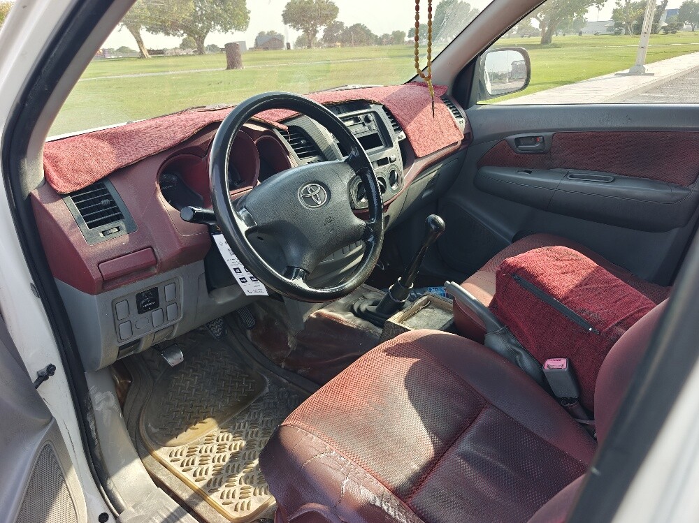 Toyota  Hilux DIESEL  2007 Model - 5