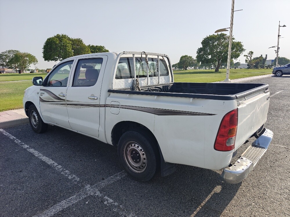 Toyota  Hilux DIESEL  2007 Model - 2