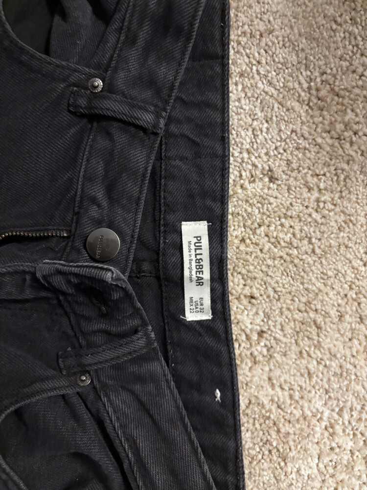 black jean from pull and bear - 1