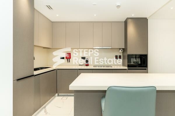 Spacious Apartment with Balconies - 10