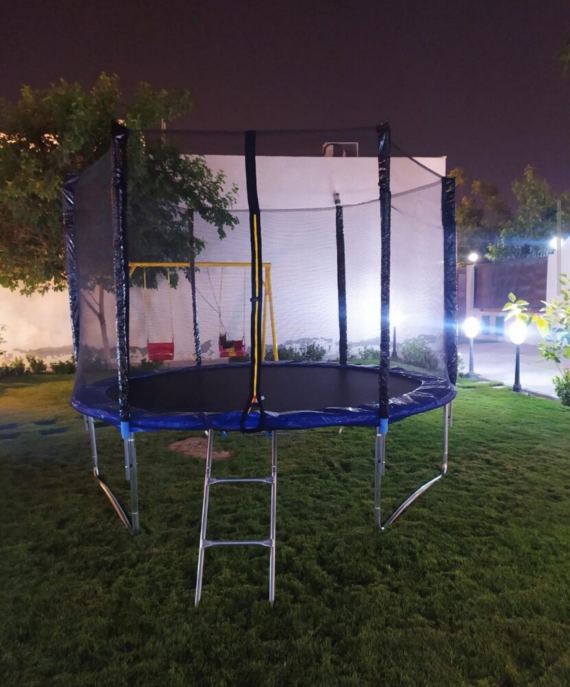 trampoline 10ft - 2