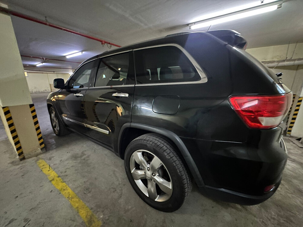 Jeep grand Cherokee limited 2012 - 6