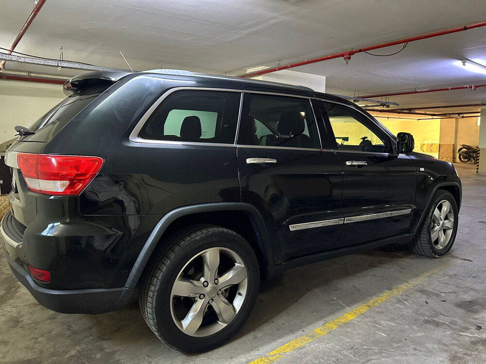 Jeep grand Cherokee limited 2012 - 3
