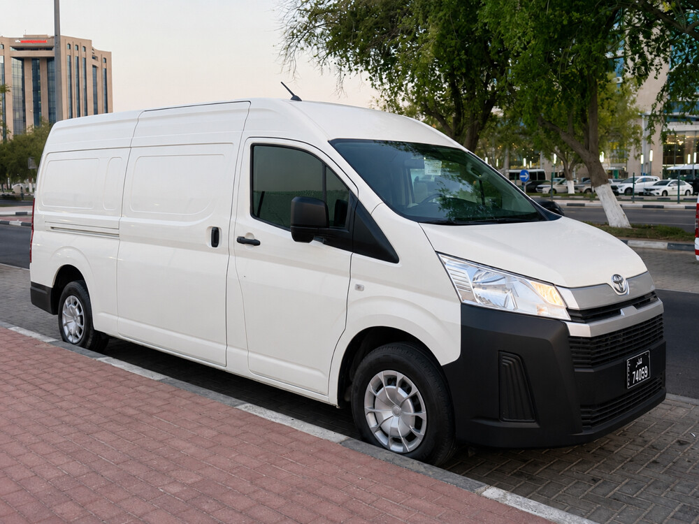 Toyota hiace cargo van  - 3
