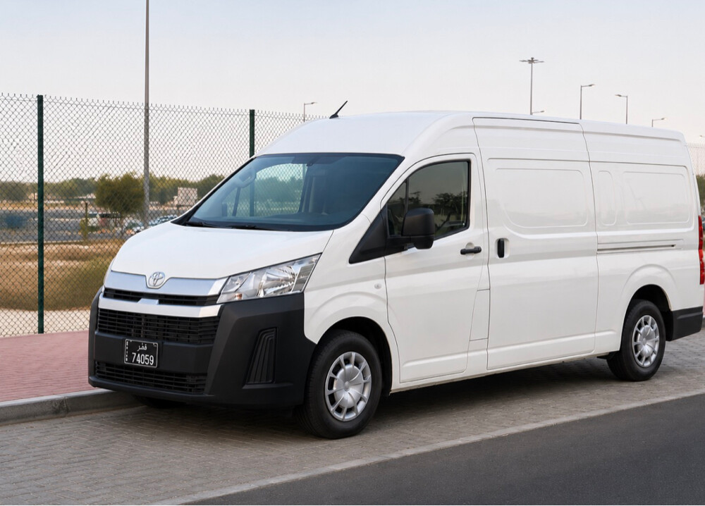 Toyota hiace cargo van  - 2
