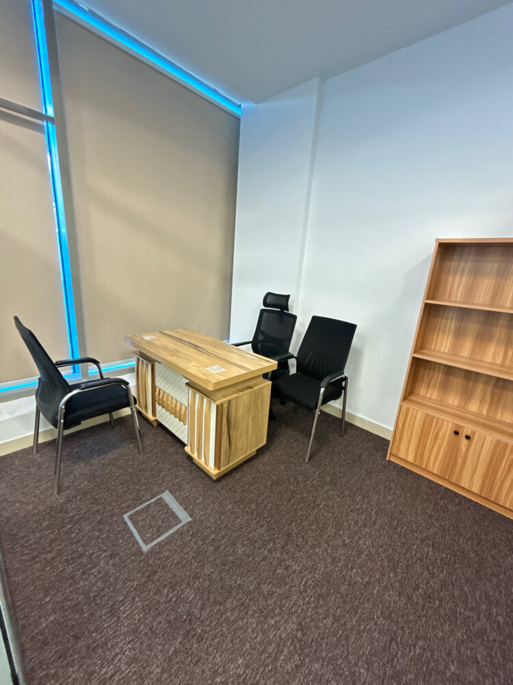 1 month free Office Space Rent - 25