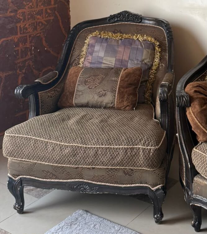 Classic luxury sofa set for sale - 1