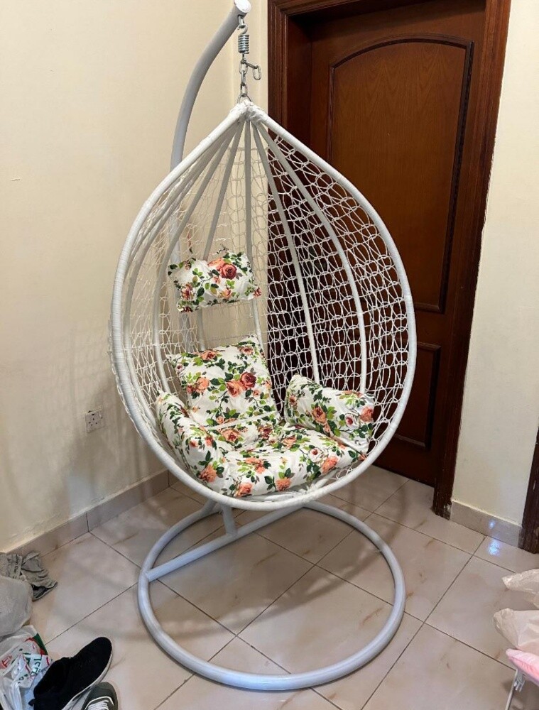 Hanging Chair - 3
