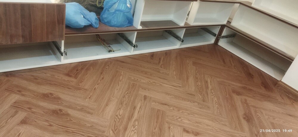 باركيا' باركيا$ ضد الماء. باركيا - 2