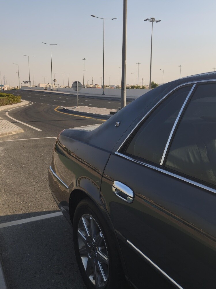 Cadillac DTS Premium 2011 - 4