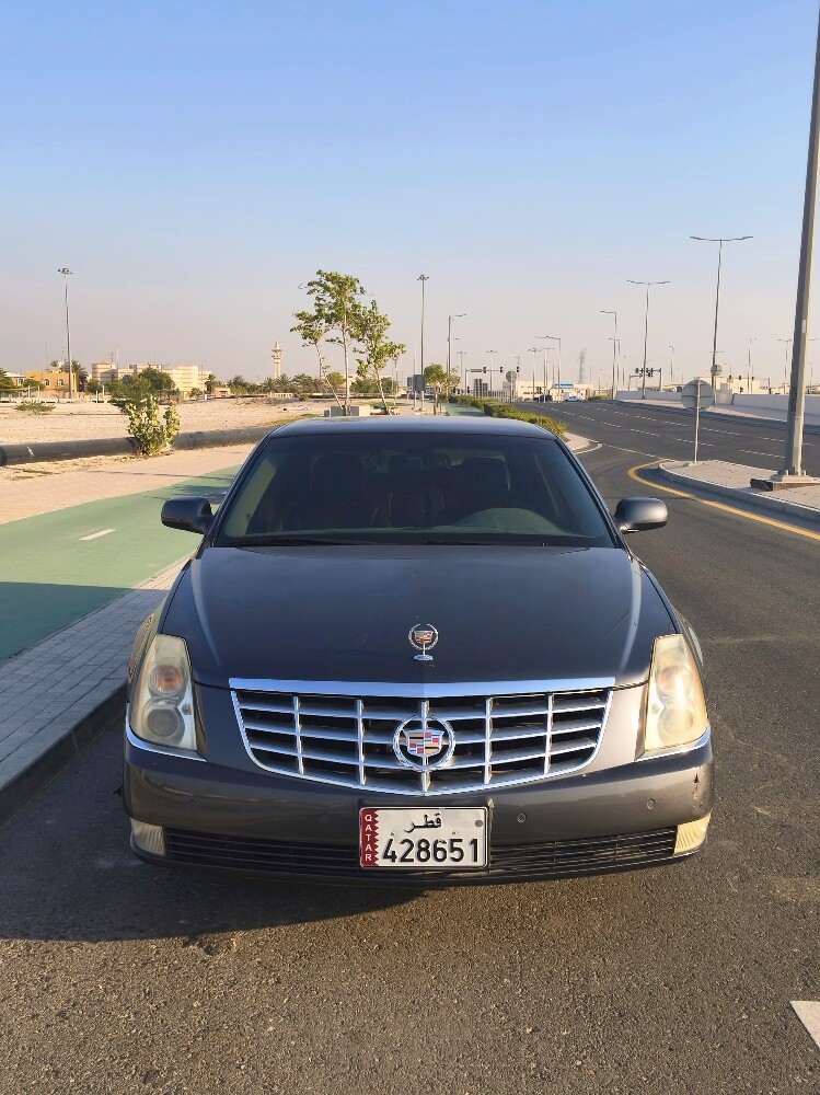 Cadillac DTS Premium 2011 - 5