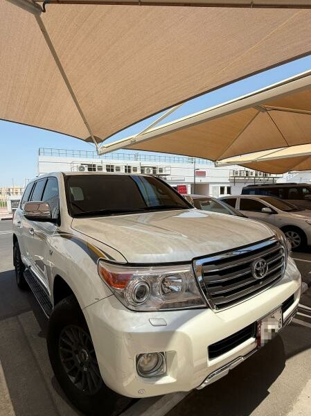 LAND CRUISER VXR 5.7 2014 75QR PR - 1