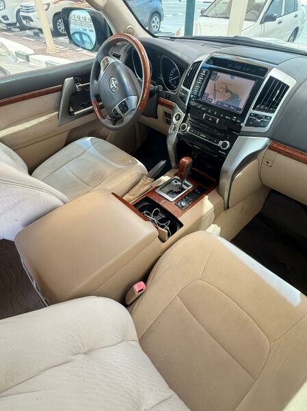 LAND CRUISER VXR 5.7 2014 75QR PR - 3
