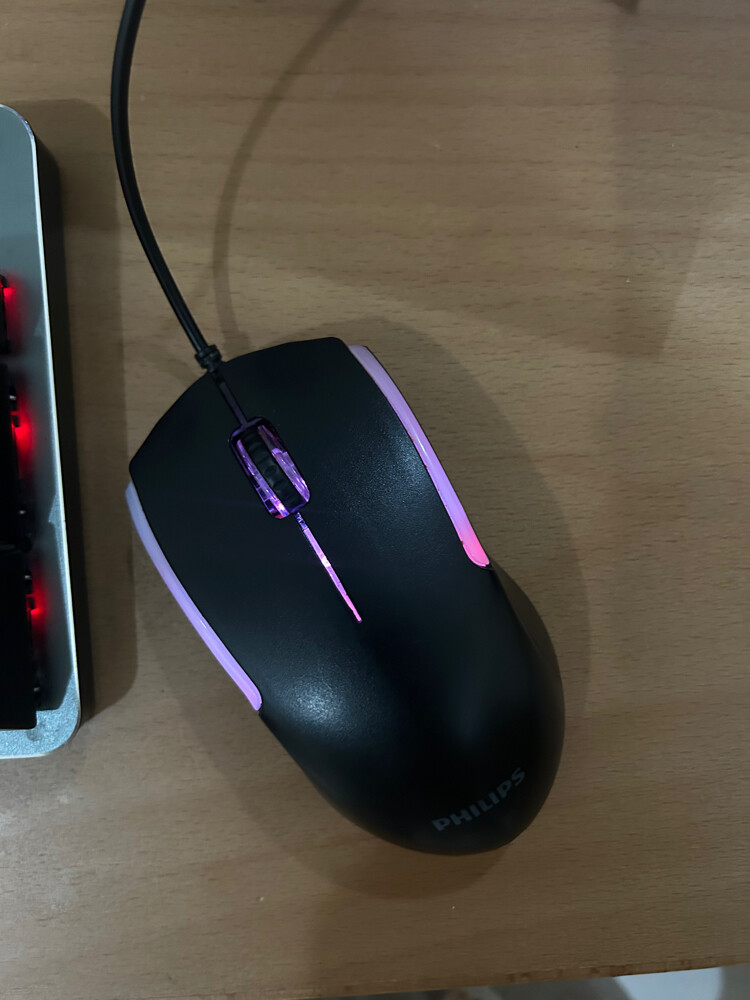  Meetion keyboard and Philipsmouse  - 4