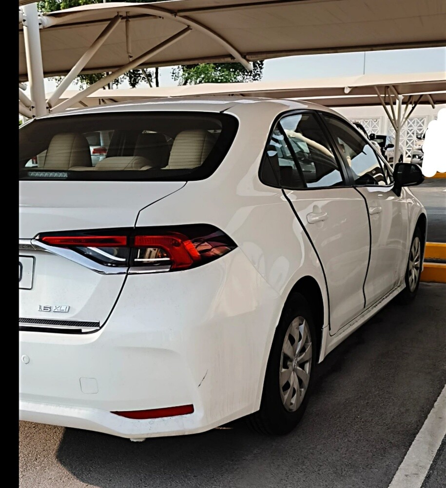 Toyota Corolla car in good conditio - 9