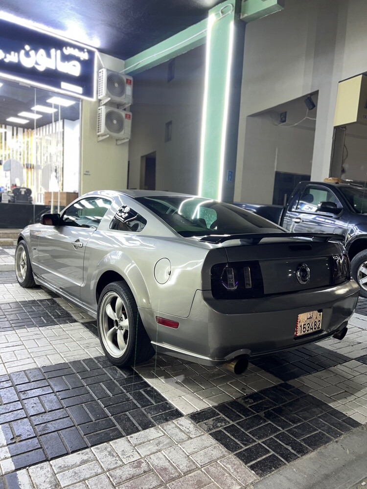 ford mustang  - 5