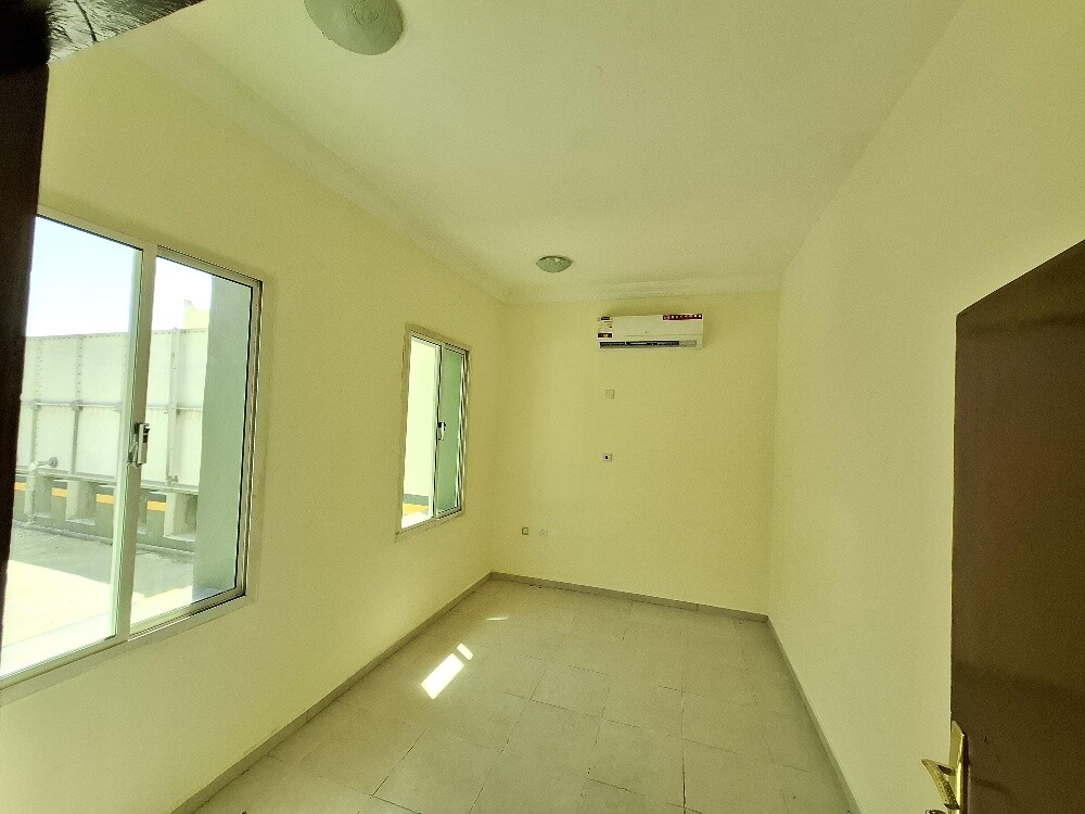 Villa Ain Khaled employees - 4