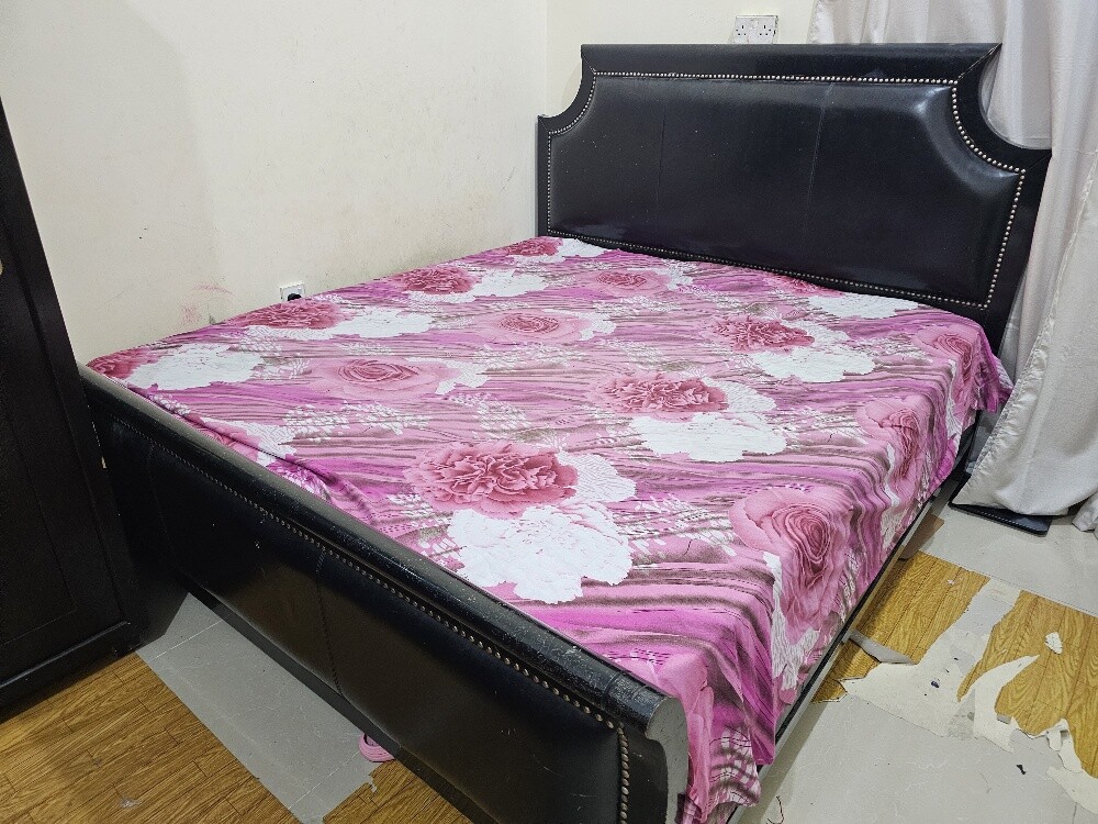 King Size Bed - 200cm with matress - 1