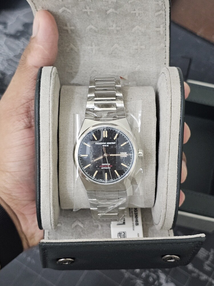 Frederique Constant Highlife
Auto.. - 3