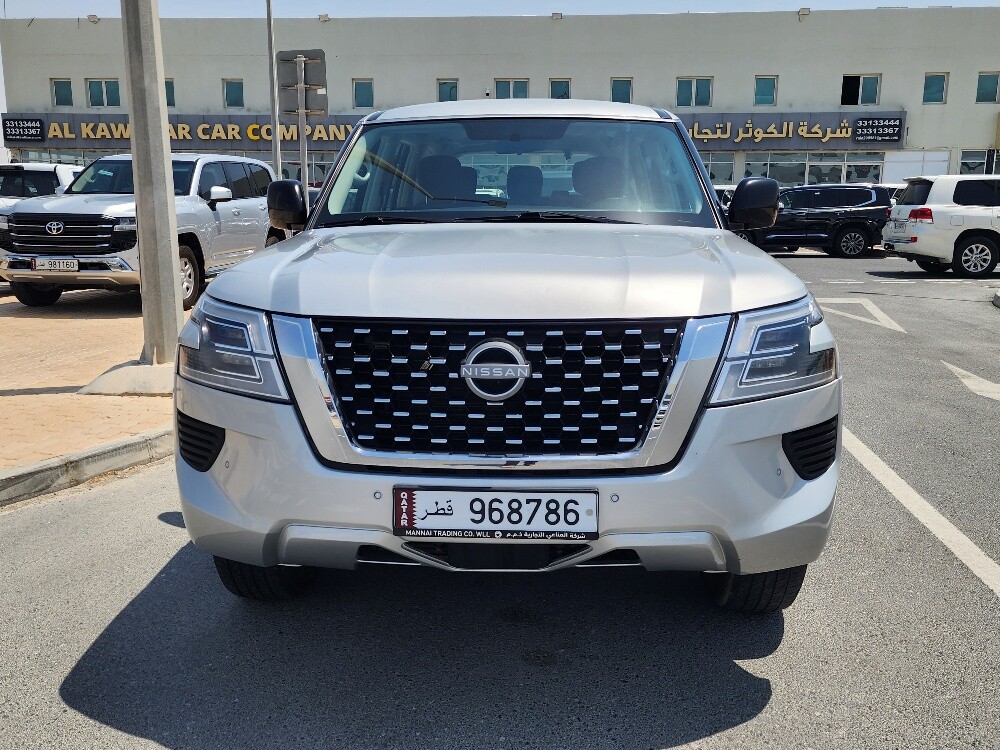 Nissan XE - 1