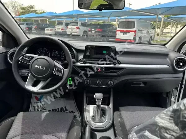 Kia Cerato 2024 . - 3
