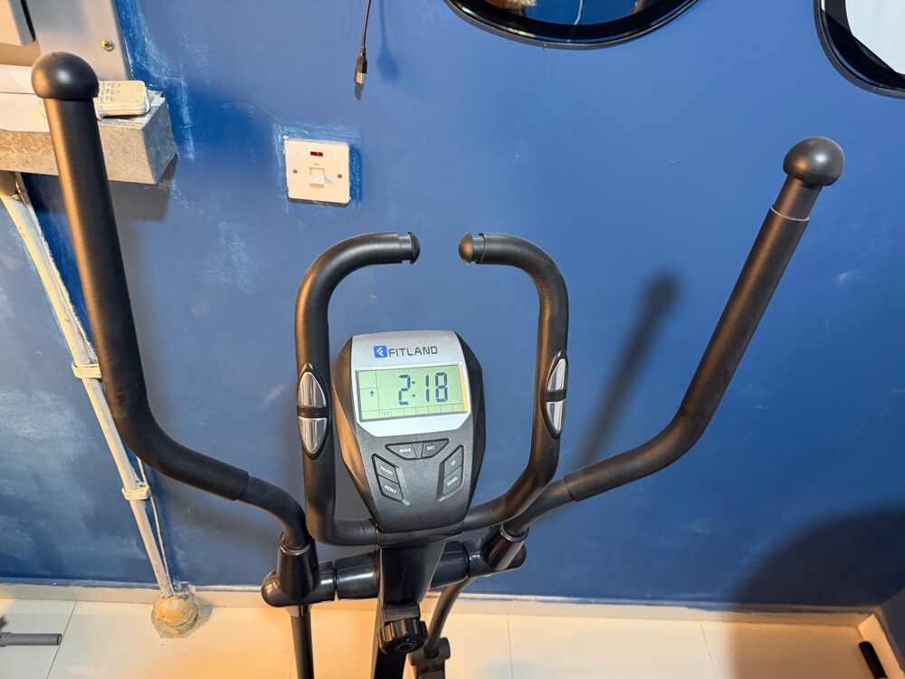 Fitland elliptical cross trainer - 3