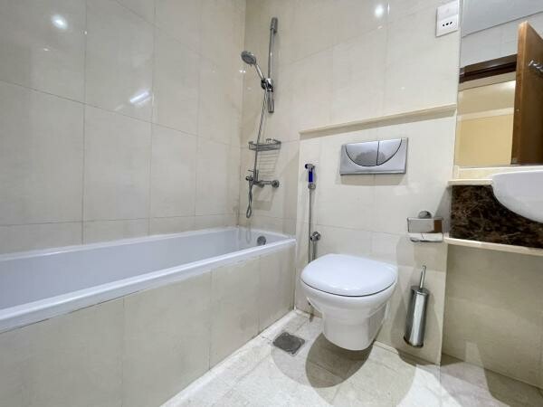 All Bills incl-1BHK FF in Downtown - 8