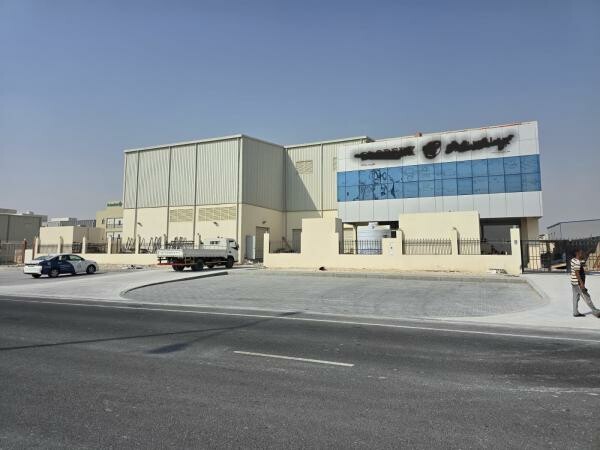 Sale-Warehouse,Room,office Showroom - 1
